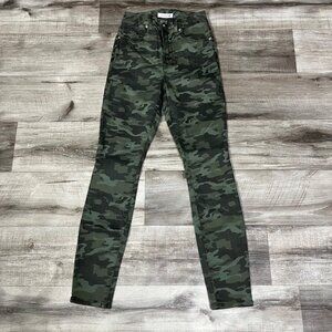 Good American Good Waist High Rise Camo Denim Skinny Jeans Green Size 2 / 26